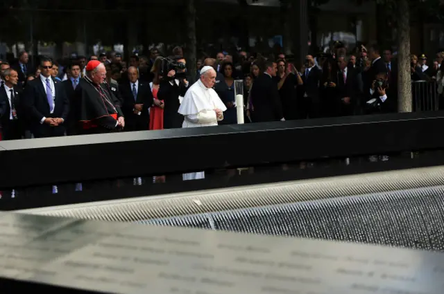 Папа римский у мемориала 11 сентября