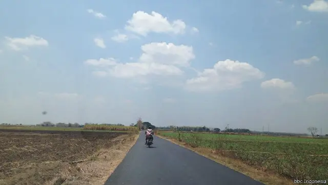 Sala-satu sudut Desa Bulumulyo, Kecamatan Batangan, Kabupaten Pati, ketika saya datangi September 2015 lalu.