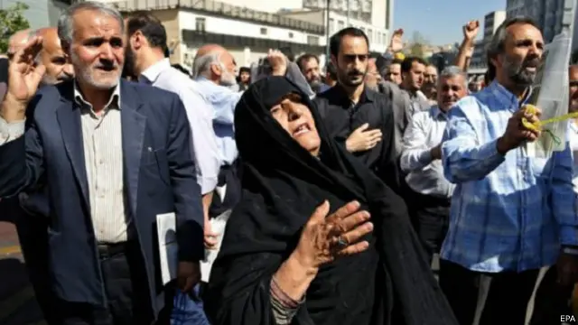 طالب العاهل السعودى الملك سلمان بمراجعة منظومة الأمن والسلامة في الحرم المكي بعد وقوع الحادث المأساوي.