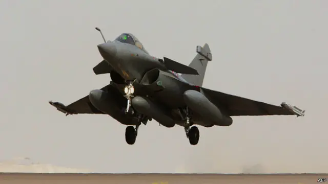 法国在过去两周对叙利亚境内的IS武装实施侦察。（资料图片）