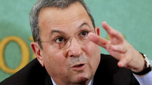 Ehud Barak menjabat menteri pertahanan Israel pada 2010.