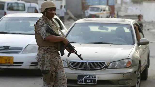 شہر چھوڑ کر جانے پر بھی پابندی ہے