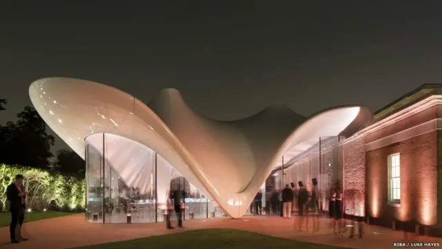 Serpentine Sackler Gallery. Riba / Luke Hayes