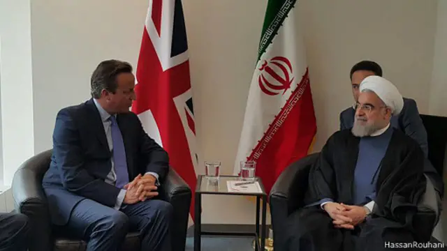 حساب توئیتر آقای روحانی با انتشار عکس این دیدار از هشتگ "تعامل سازنده" استفاده کرده است