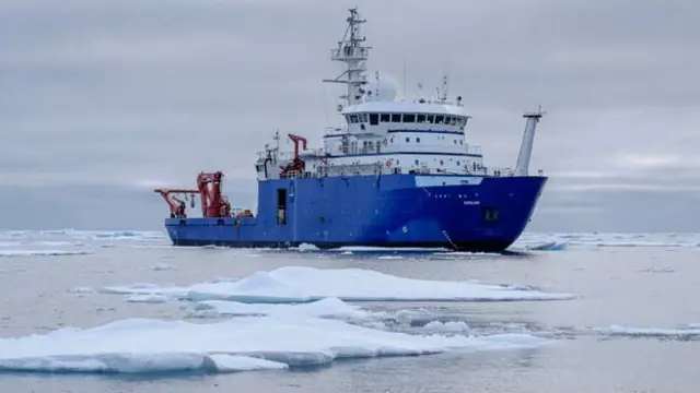 Navio passou um mêsaposta longo prazo betanoexpedição no Oceano Ártico