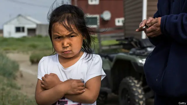 Девочка из городка Шишмареф на Аляске