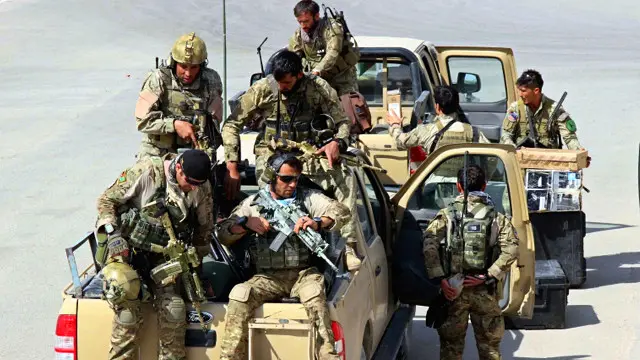 نیروهای تازه نفس ارتش و پلیس برای بیرون راندن طالبان به قندوز رسیده اند