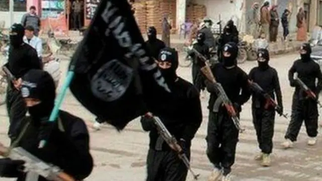 تتضمن قائمة الأمم المتحدة أسماء 72 منظمة و231 فردا