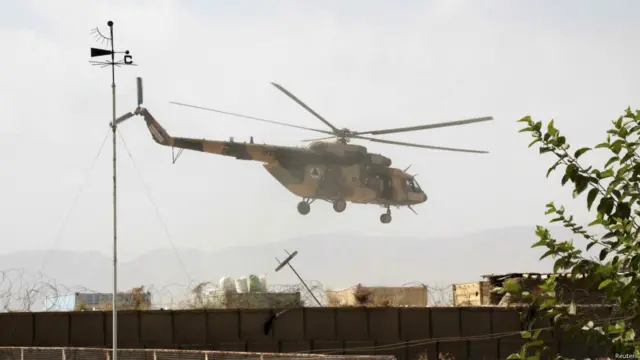 अफ़ग़ान सेना का हेलिकॉप्टर