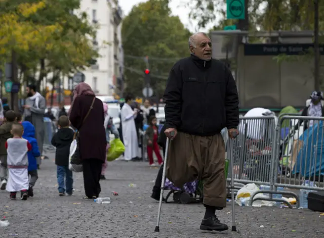 Сирийский беженец в Париже 