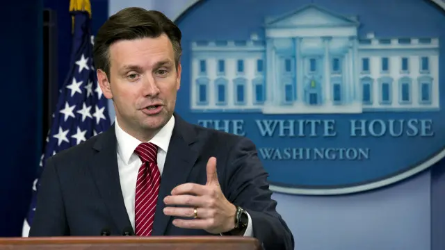 الولايات المتحدة تتهم روسيا بشن غارات جوية على المعارضة السورية