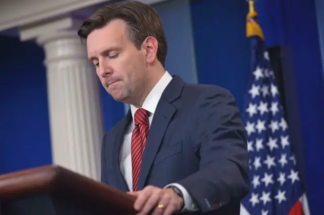 Пресс-секретарь Белого дома Джош Эрнест