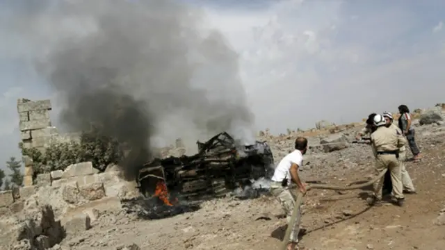 برخی منابع غربی گفته‌اند هدف روسیه از میان بردن مخالفان میانه‌رو اسد در پوشش مقابله با دولت اسلامی است