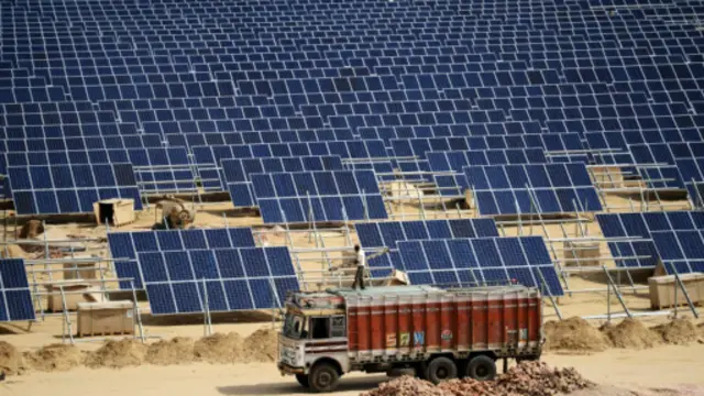 استفاده از انرژی خورشیدی مهم‌ترین شیوه پیش‌بینی شده برای کاهش آلودگی در هند است