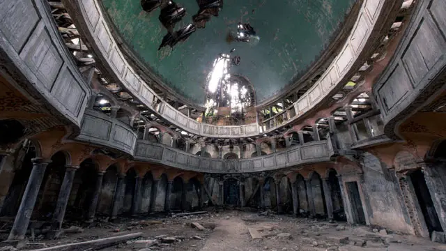 Gereja di Żeliszów, Polandia