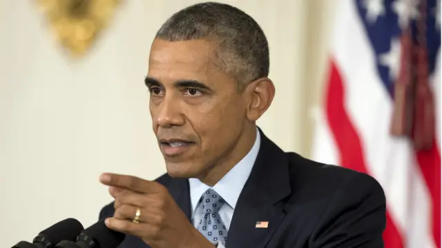 واشنگٹن میں بہت سے لوگوں کا خیال ہے کہ امریکہ کو پاکستان سے کسی نہ کسی طرح کا تعلق برقرار رکھنا ضروری ہے کیونکہ پاکستان جہاں ایک جوہری طاقت ہے وہیں اس کے جوہری ہتھیار بنانے کی رفتار بھی تیزی سے بڑھ رہی ہے