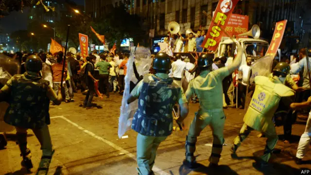 ان واقعات میں مذہبی سخت گیریت کے ساتھ ایک اور پہلو مشترک رہا ہے ہجومی جنگجوئیت