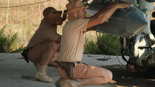 روس کا کہنا ہے کہ وہ شدت پسندوں کے خلاف بمباری کر رہا ہے