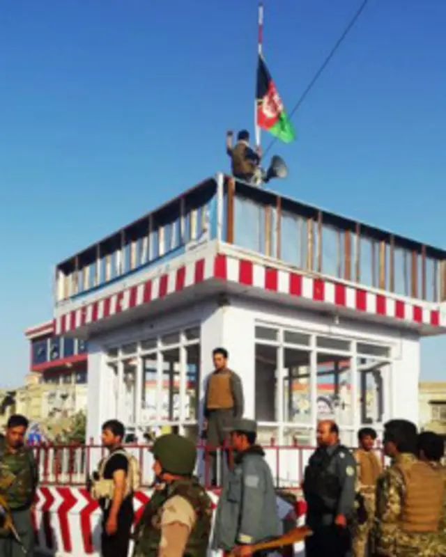 میدان اصلی شهر در روزهای گذشته چندین بار دستبهدست شده است