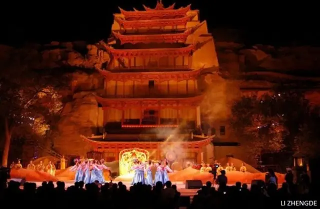 मगाओ की गुफाएं.