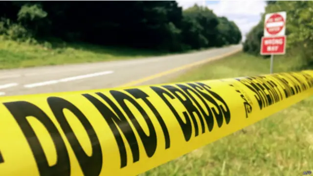 Do not cross, sheriffs line