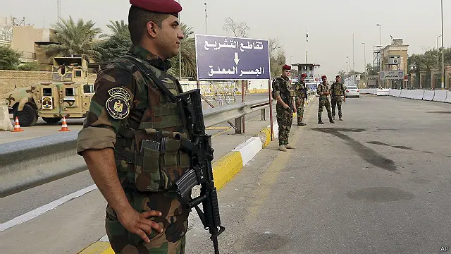 القوات العراقية رفعت حالة التاهب بحثا عن المواد المشعة خوفا من استخدامها في هجمات بقنابل قذرة 