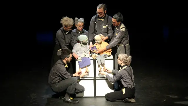 Teater boneka Senlima