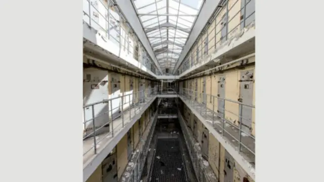 ප්‍රංශයේ ලිලි හි සිර කඳවුර