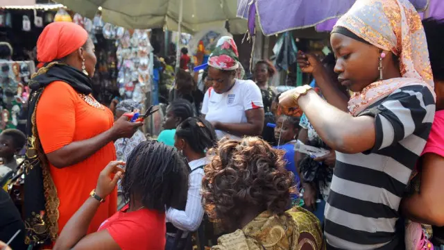 Una peluquería en Lagos