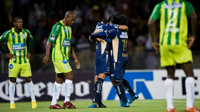 Rosenthal es presidente del club de fútbol Marathon, uno de los más importantes de Honduras