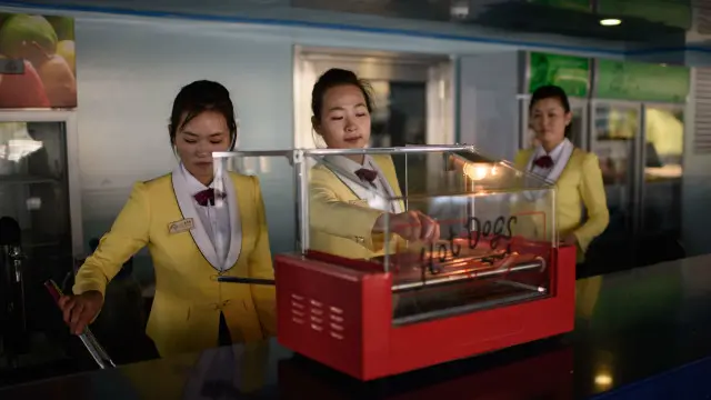 Một nhà hàng ở Bình Nhưỡng (ảnh chụp 9/10/2015)