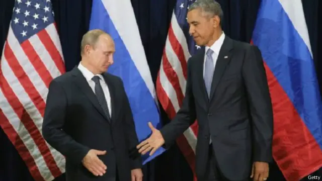 فرضت الولايات المتحدة ودول أوروبية عقوبات اقتصادية وسياسية على روسيا بسبب تدخلها في أوكرانيا