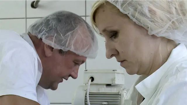 Сыроделы за работой