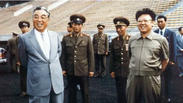 Kim Il-sung começou a envolver seu filho Kim Song-il nas principais atividades do Estado