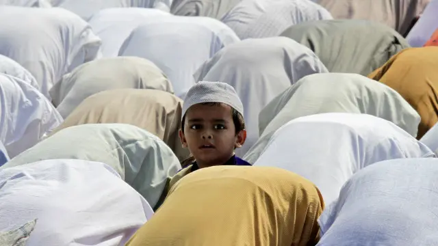 ’اگر کسی بیان پر تنازع پیدا ہو جائے تو جہاں تک ممکن ہو وضاحت سے گریز کرنا چاہیے‘