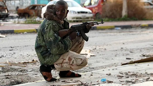 Деяким африканським лідерам вдається утримувати диктаторські режими завдяки багатим ресурсам своїх країн 