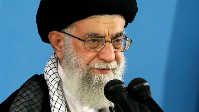 ایران کے سپریم لیڈر نے جوہری معاہدے کی مشروط توثیق کی ہے