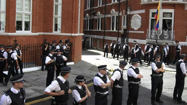 Polisi London di kedutaan Ekuador