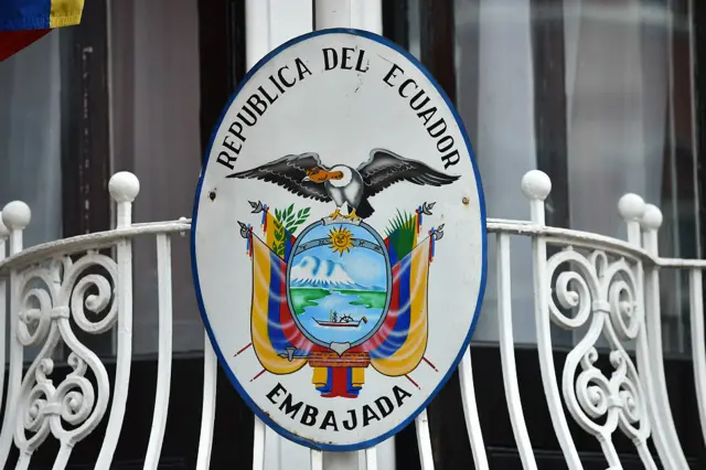 Посольство Эквадора в Лондоне