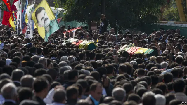 တိုက်ခိုက်မှုကို မတားဆီး နိုင်ခဲ့တဲ့ အတွက် အစိုးရ အပေါ် မကျေနပ်မှုတွေ ပေါ်ပေါက်နေ။