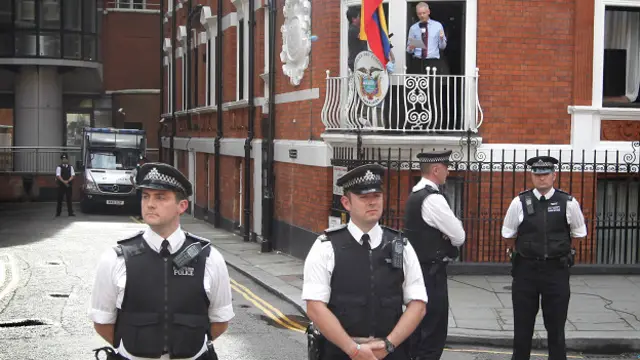 посольство Эквадора