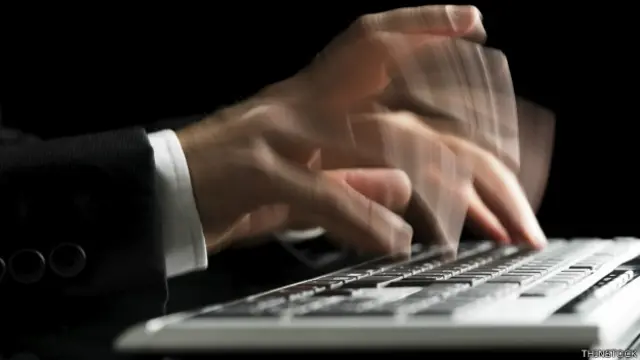 Un domino de internet debe ser corto y preciso. ¿Qué le ha llevado a Google a adquirir uno que forma el alfabeto?