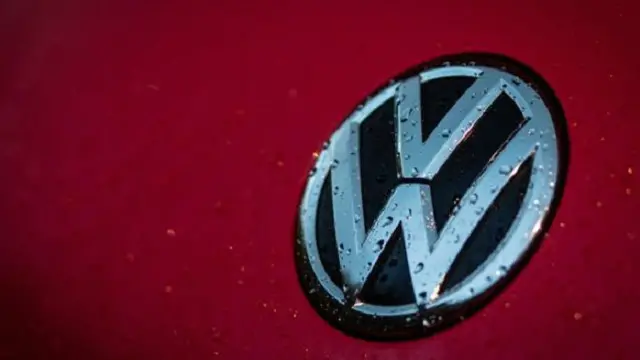 أقر مدير فولكس فاغن في بريطانيا بوجود 400 ألف سيارة من إنتاج الشركة بعا عيوب في بريطانيا