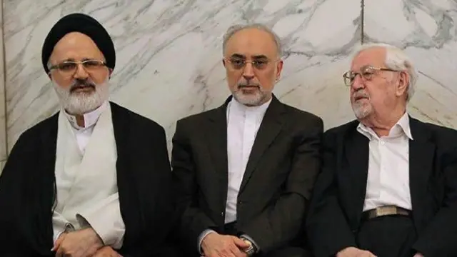 علی اصغر حجازی در کنار علی اکبر صالحی و ابراهیم یزدی از وزرای پیشین امورخارجه ایران