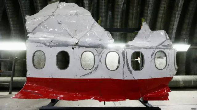 Обломки MH17