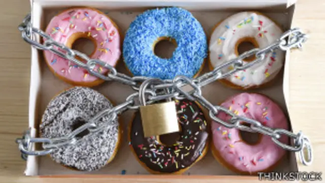 Harland dice que no eliminará del todo la comida chatarra y los azúcares añadidos.