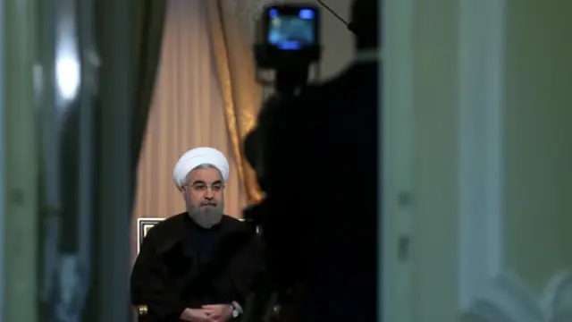 حسن روحانی گفت پیام من به ملت ایران است که همه باید آماده یک جهش بزرگ اقتصادی باشیم