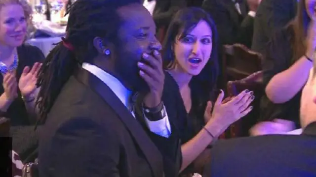 مارلون جيمس في اللحظة الحاسمة للإعلان عن فوزه بالجائزة