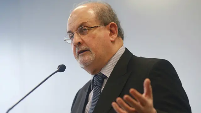 سلمان رشدی، سخنران نشست خبری نمایشگاه بود