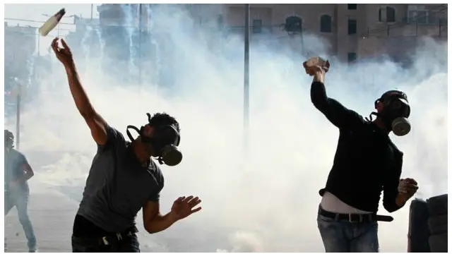 KTT OKI di Jakarta dianggap menunjukkan kemajuan karena pesertanya sepakat meninggalkan "cara-cara militer dan terorisme" dalam menyelesaikan konflik Palestina-Israel.